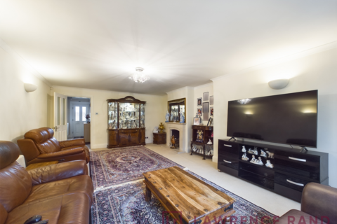 4 Beech Avenue, Ruislip, HA4 8UQ