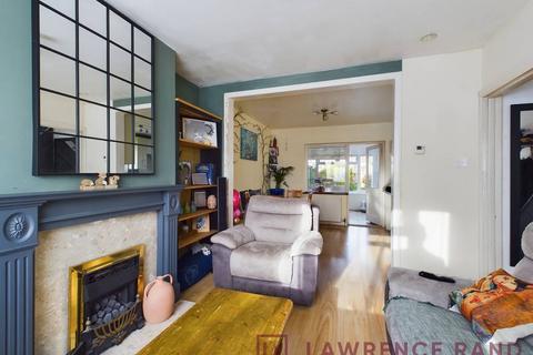 617 Field End Road, Ruislip, HA4 0RF
