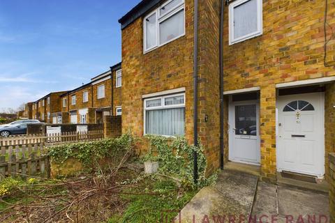 1 bedroom maisonette for sale, St. Clement Close, Uxbridge, UB8