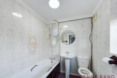 31 Heathway, Iver, SL0 0BX