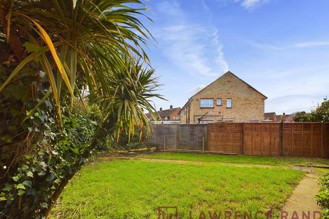 31 Heathway, Iver, SL0 0BX