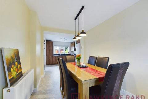 54 Acacia Avenue, Ruislip, HA4 8RG