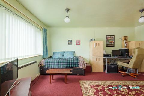 Studio for sale, Endcliffe Vale Road, Endcliffe, S10 3EW