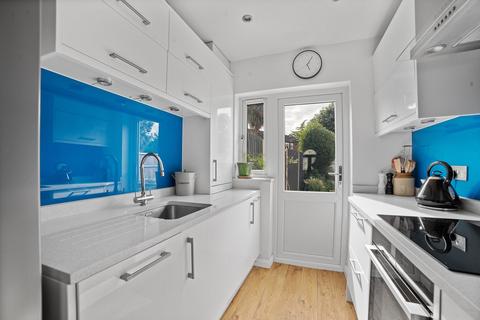 3 bedroom terraced house for sale, Stainash Crescent, STAINES-UPON-THAMES, TW18
