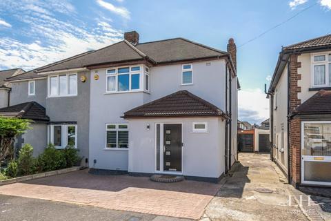 3 bedroom semi-detached house for sale, St. Andrews Avenue, Hornchurch