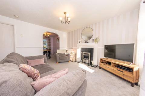 3 bedroom detached house for sale, Lancet Rise, Robin Hood, - WF3