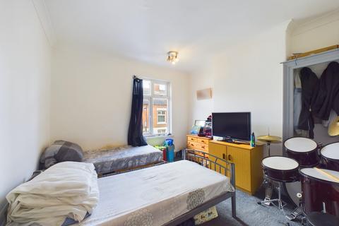 2 bedroom terraced house for sale, Bolton Road, Leicester LE3