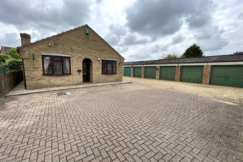 2 bedroom detached bungalow for sale, Ramnoth Road, Wisbech