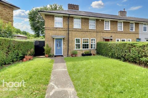 3 bedroom end of terrace house for sale, Kelvington Road, London