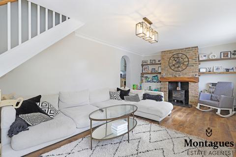 27 Sunnyside Road, Epping, CM16 4JW