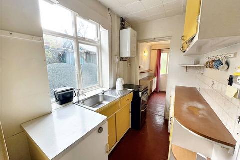 3 bedroom semi-detached house for sale, Carr Avenue, Prestwich, M25