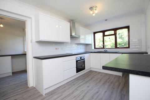 5 bedroom detached house to rent, Brake Close, Bristol BS32