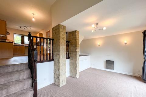 3 bedroom townhouse for sale, St Marys Mews, Holmfirth HD9