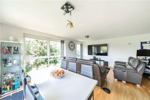 2 bedroom apartment for sale, Zodiac Close, Edgware, Middlesex