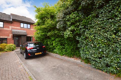 2 bedroom terraced house for sale, Escott Place, Ottershaw, Surrey, KT16