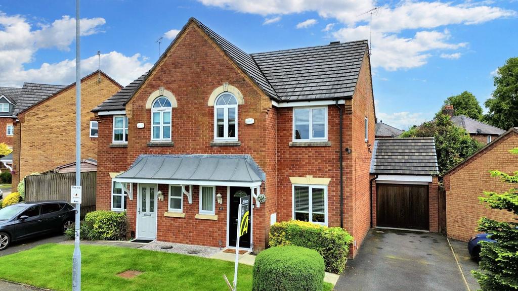 Lowther Crescent, St. Helens, WA10 3 bed semidetached house for sale