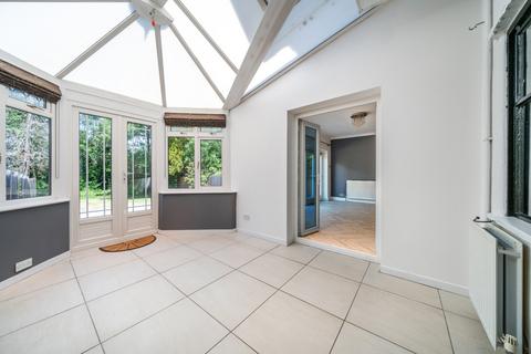 10 Arragon Gardens, West Wickham, BR4 9LJ