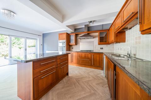 10 Arragon Gardens, West Wickham, BR4 9LJ