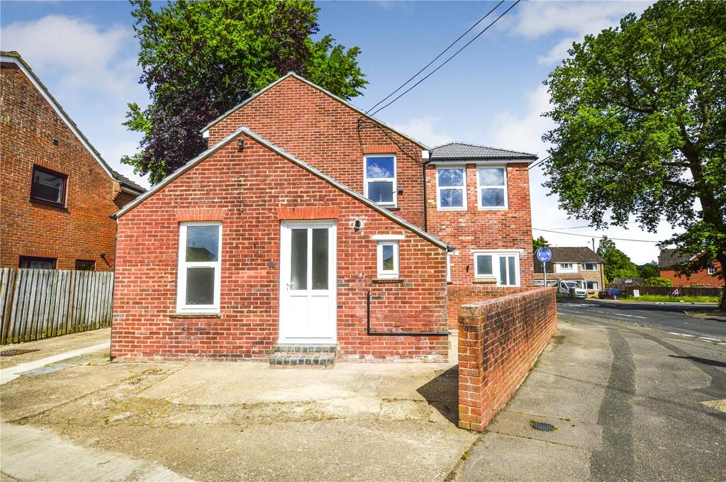 Aberdeen House, 52 Liphook Road... 1 bed apartment to rent £995 pcm