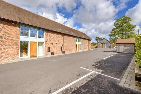 3 bedroom barn conversion for sale, Wolverhampton Road, Stourbridge, DY7