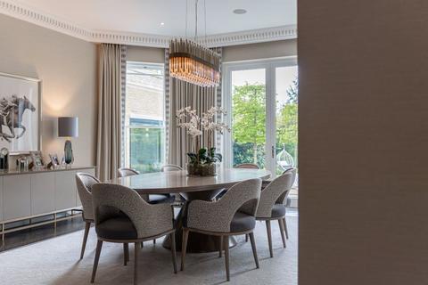 Mulberry House Stokesheath Road, Oxshott, Leatherhead, KT22 0PZ