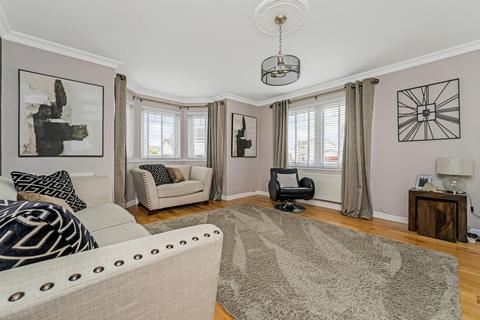 39 Alloway Drive, Kirkcaldy, KY2 6DX