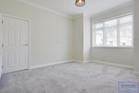 73 Capstone Road, Bournemouth, BH8 8RY