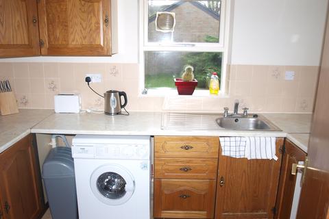 2 bedroom apartment to rent, The Spinney, Hutton CM13