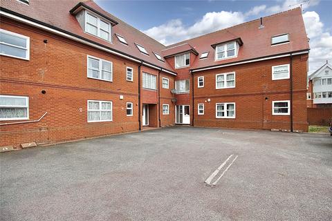 2 bedroom apartment for sale, Orwell Road, Felixstowe, Suffolk, IP11