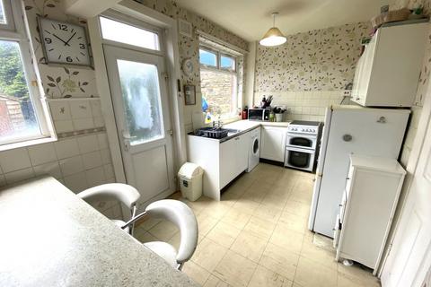 17 Brook Street, Royton, Oldham, OL2 5PN