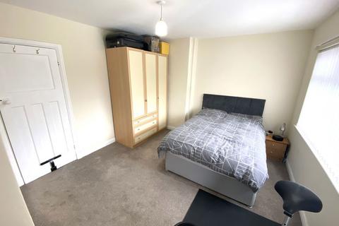 17 Brook Street, Royton, Oldham, OL2 5PN
