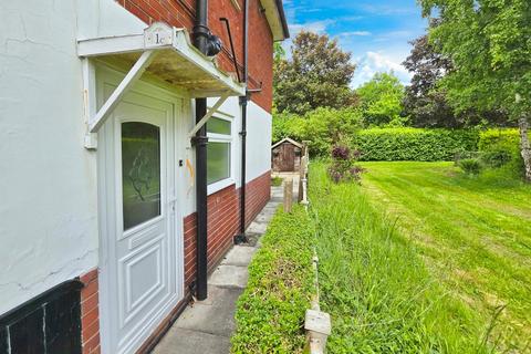 2 bedroom flat for sale, Lache Park Avenue, Chester, Cheshire, CH4
