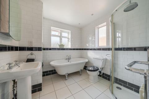 4 bedroom semi-detached house for sale, Warwick Road, Barnet, EN5