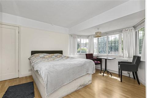 4 bedroom semi-detached house for sale, Egerton Road, Twickenham, TW2