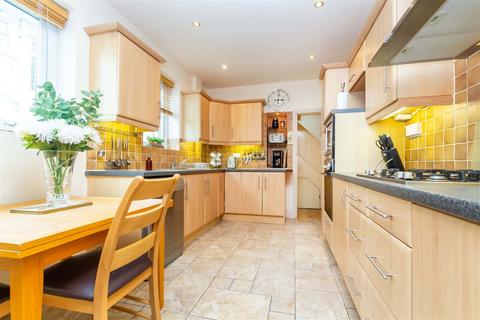 5 bedroom semi-detached house for sale, Welwyn Avenue, Southport PR8