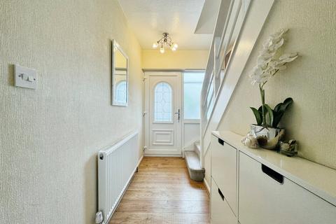 4 bedroom semi-detached house to rent, Broad Oak Lane, Didsbury, Manchester, M20