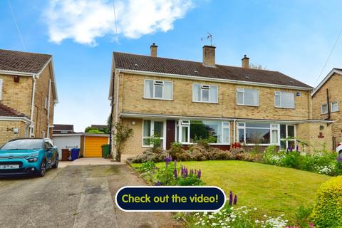 4 bedroom semi-detached house for sale, Beechfield Drive, Willerby, Hull, HU10 6DF