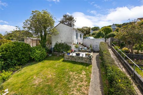 19, Westcotts Main Road, Salcombe, TQ8 8GA