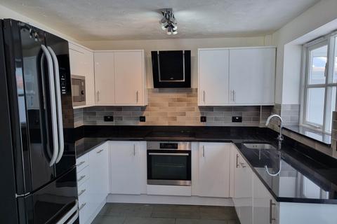 13 Bell View, St Albans, AL4 0SQ