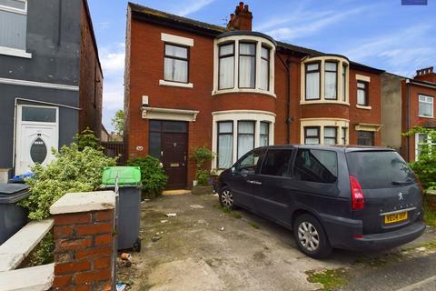 3 bedroom semi-detached house for sale, Waterloo Road, Blackpool, FY4