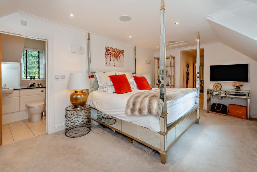 Principal Bedroom