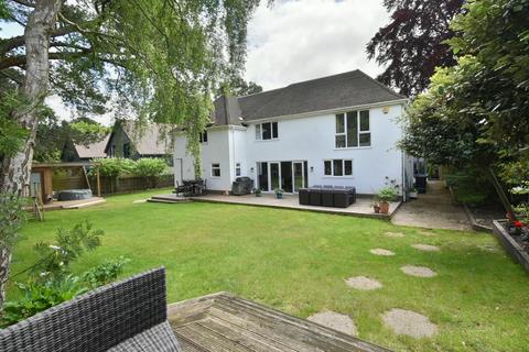 5 bedroom detached house for sale, Orchard Close, Ferndown, BH22