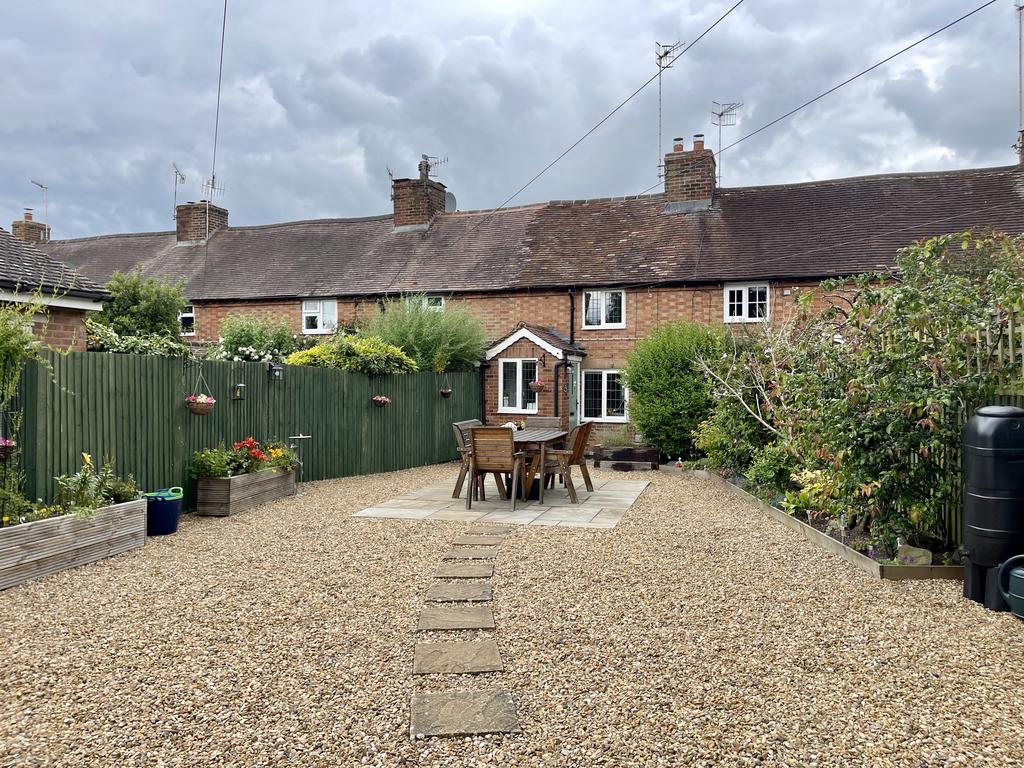 Banbury Road, StratforduponAvon CV37 2 bed cottage for sale £400,000