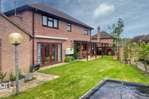 4 bedroom detached house for sale, Fredricks Close, Colchester Road, Wix, Manningtree, Essex