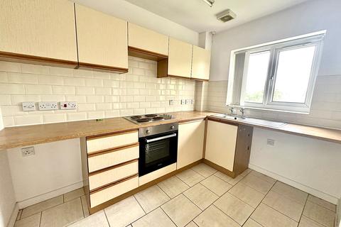 2 bedroom apartment to rent, Fellows Park Gardens, Walsall WS2