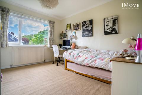 80 Hermitage Road, London, SE19 3JS