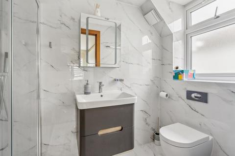 35 Downs Road, Slough, SL3 7BZ