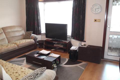 689 Honeypot Lane, Stanmore, HA7 1JE