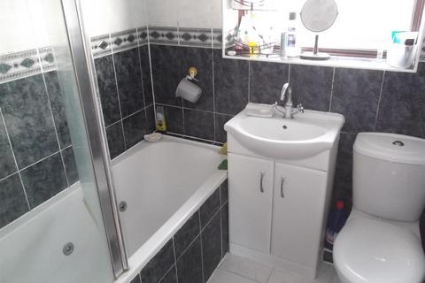 689 Honeypot Lane, Stanmore, HA7 1JE