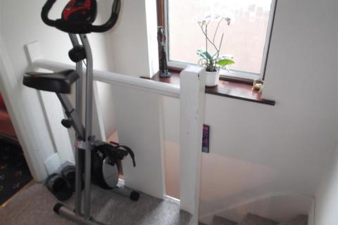 689 Honeypot Lane, Stanmore, HA7 1JE